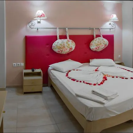 Viky ホテル サルティ