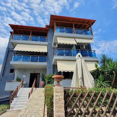 Отель Viky Сарти