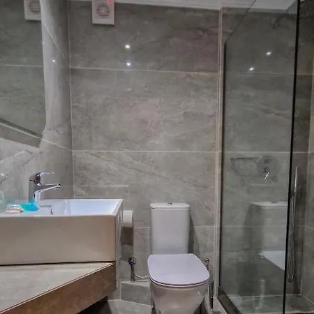 Отель Viky Сарти